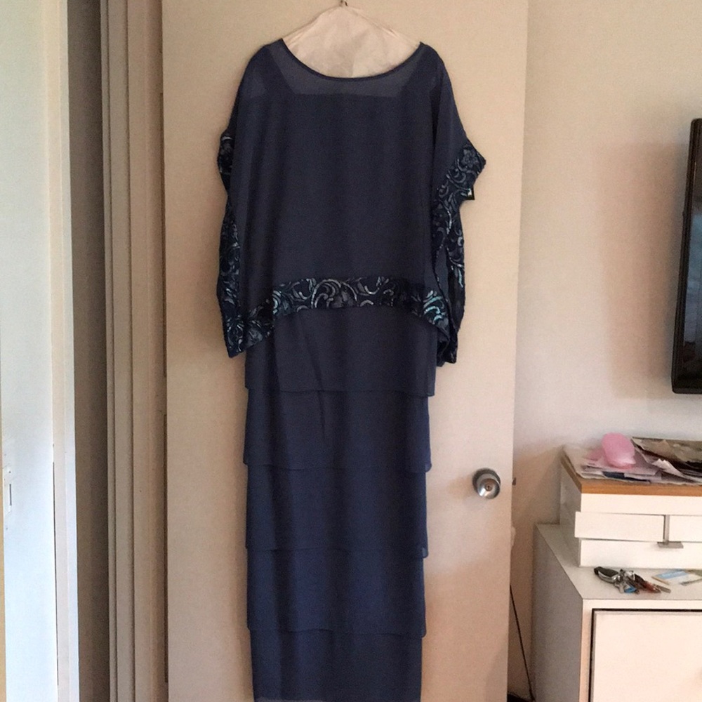 Le Bos long blue dress. Brand new.